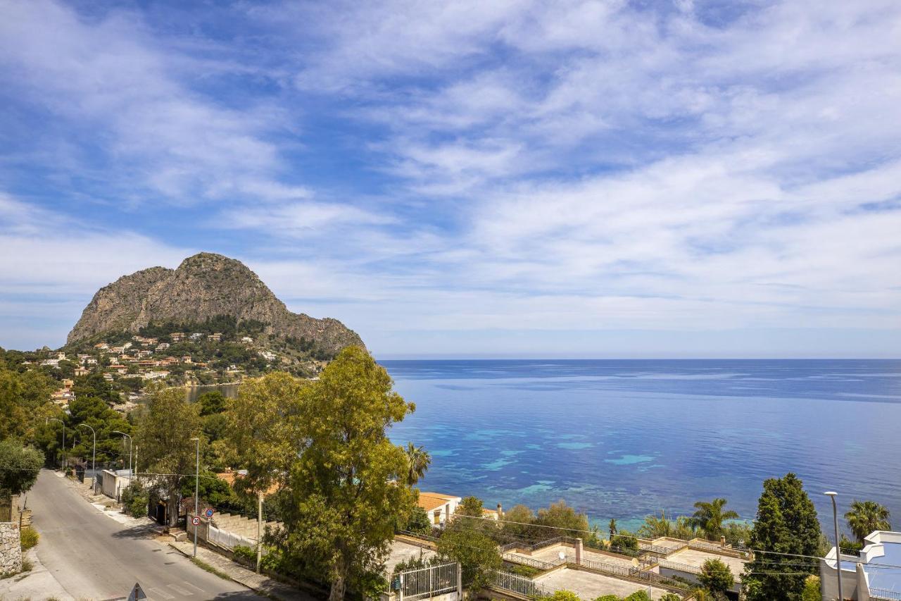 Kafara Resort- Villas And Pool By Lisca Bianca Rental Санта Флавия Екстериор снимка