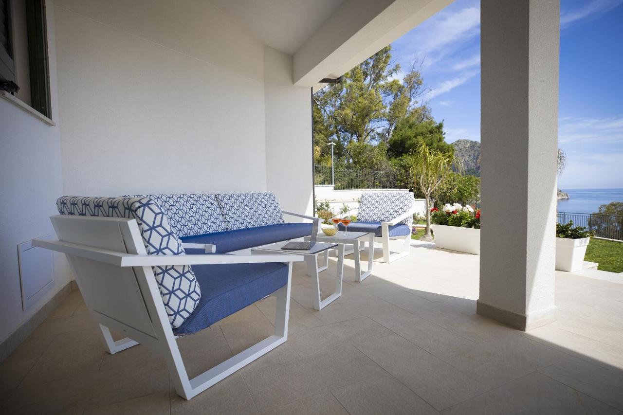 Kafara Resort- Villas And Pool By Lisca Bianca Rental Санта Флавия Екстериор снимка