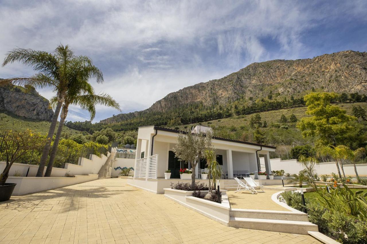 Kafara Resort- Villas And Pool By Lisca Bianca Rental Санта Флавия Екстериор снимка