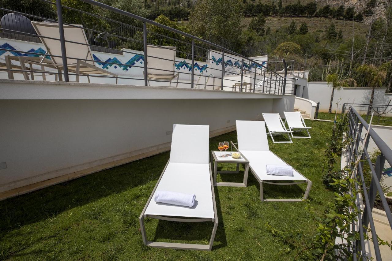 Kafara Resort- Villas And Pool By Lisca Bianca Rental Санта Флавия Екстериор снимка